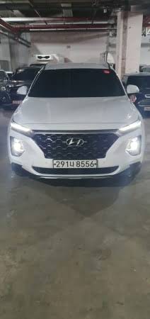 Hyundai Santa Fe - 2019 год