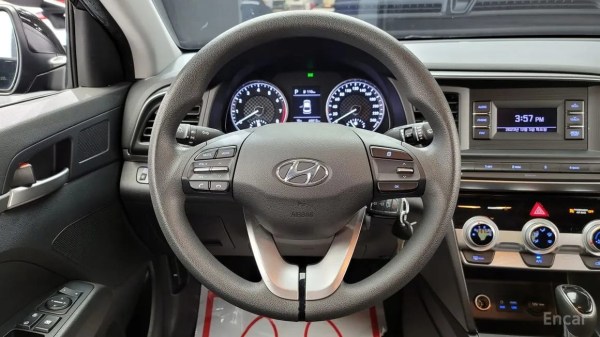 Hyundai Avante - 2019 год