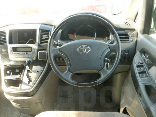 Toyota Alphard - 2006 год