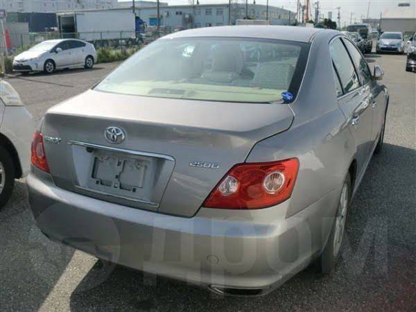 Toyota Mark X - 2006 год